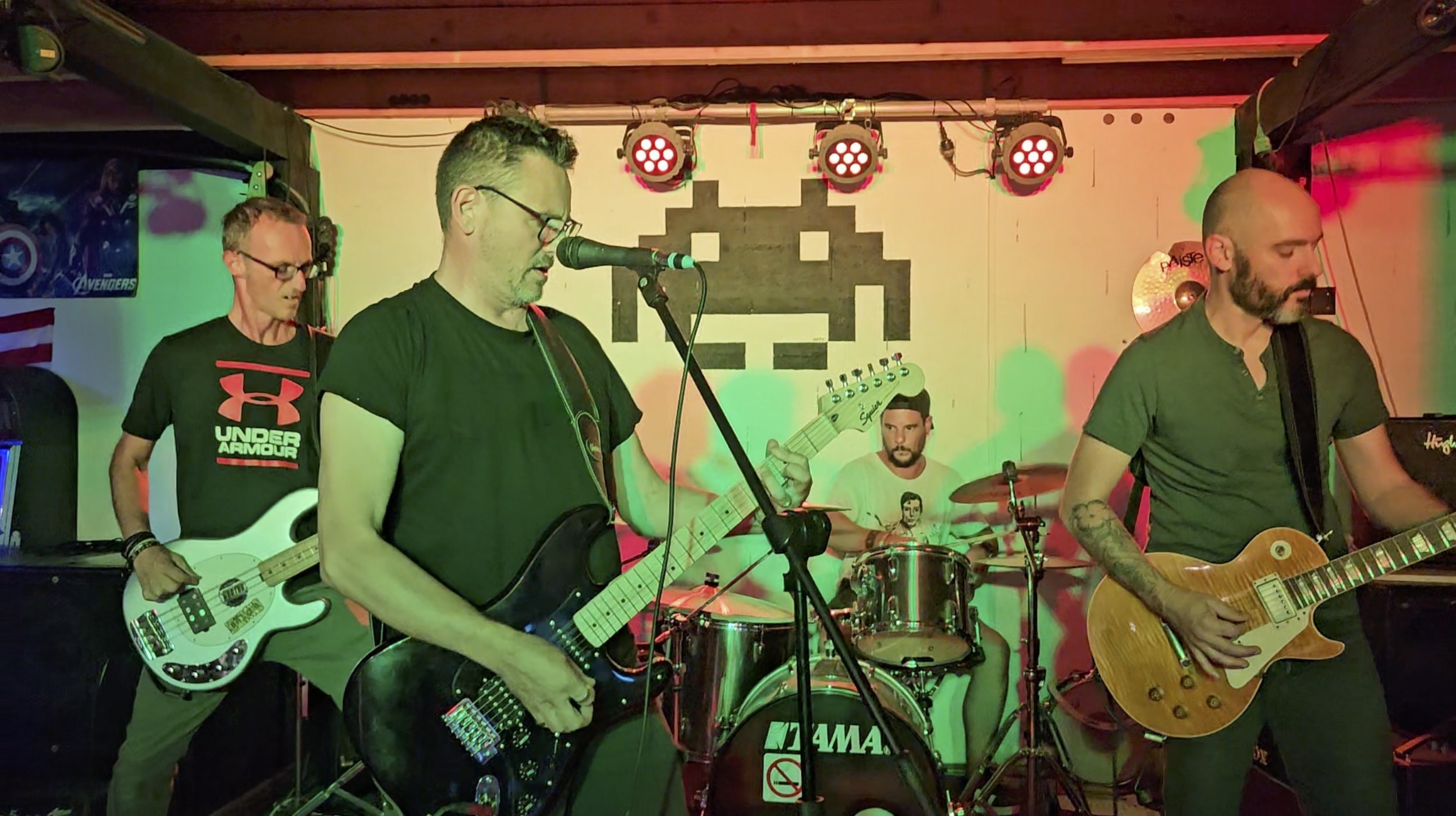 Black Waffle live