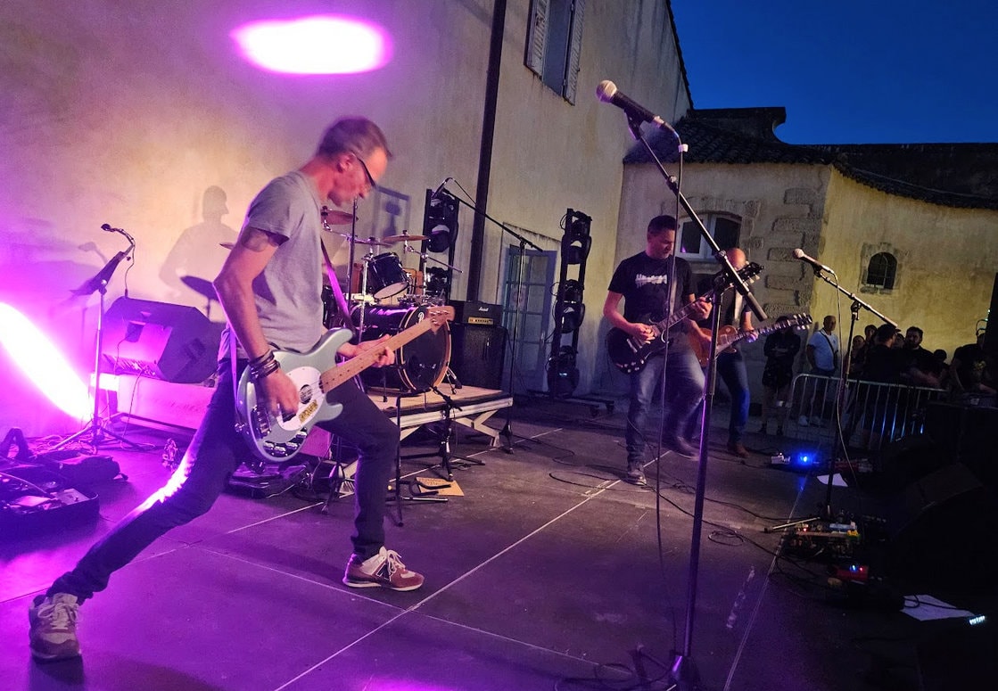 Black Waffle — le groupe
